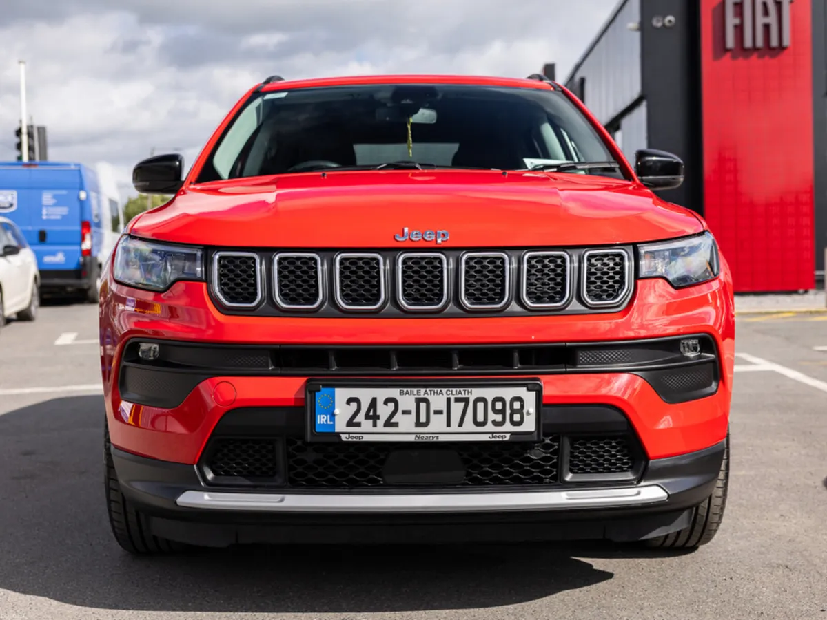 Jeep Compass 1.5 AT MHEV 130HP E-HY - Image 2