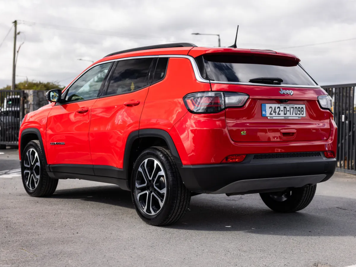 Jeep Compass 1.5 AT MHEV 130HP E-HY - Image 6