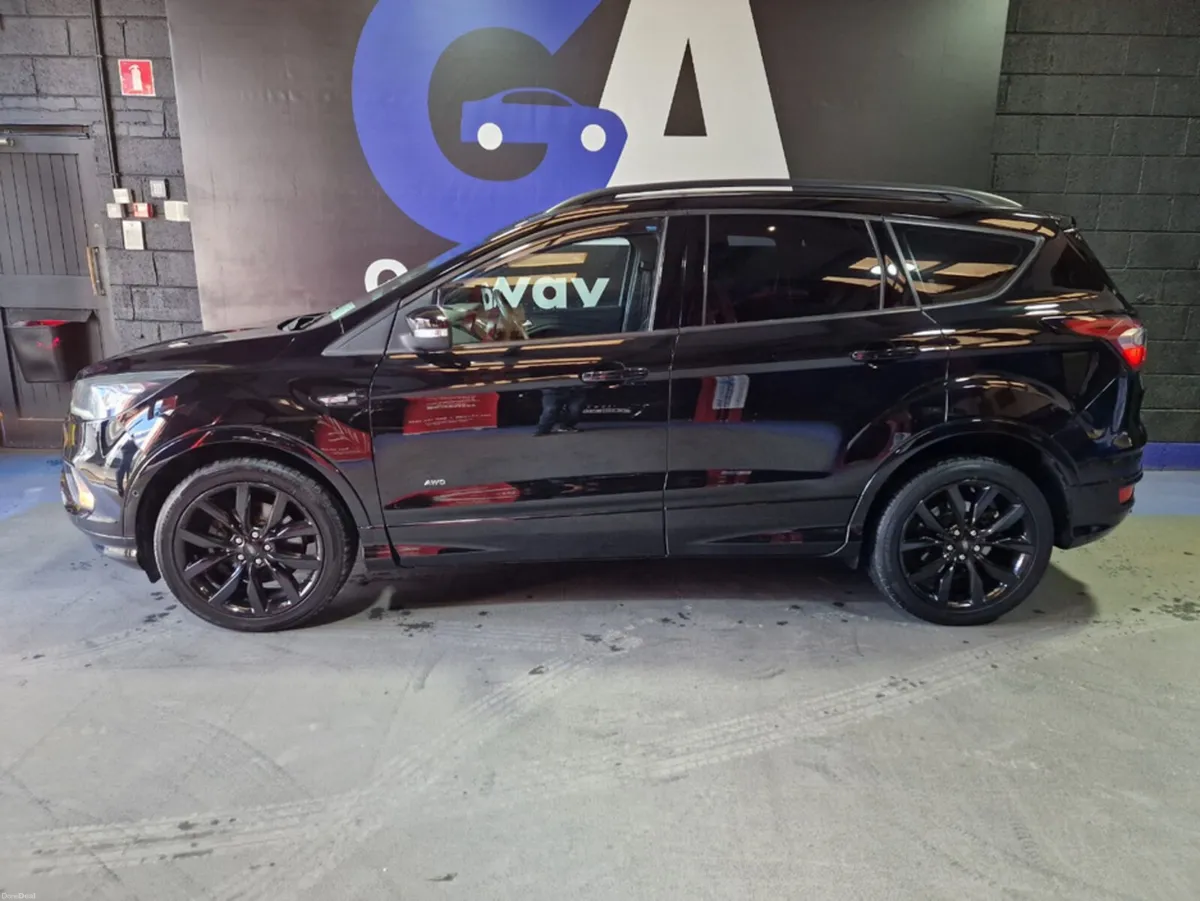 Ford Kuga ST-LINE X AUTO 2.0 TDCI 4X4 **PAN SUNROO - Image 5