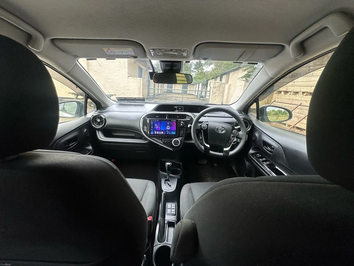 Toyota Aqua 2019 Hybrid - Image 6