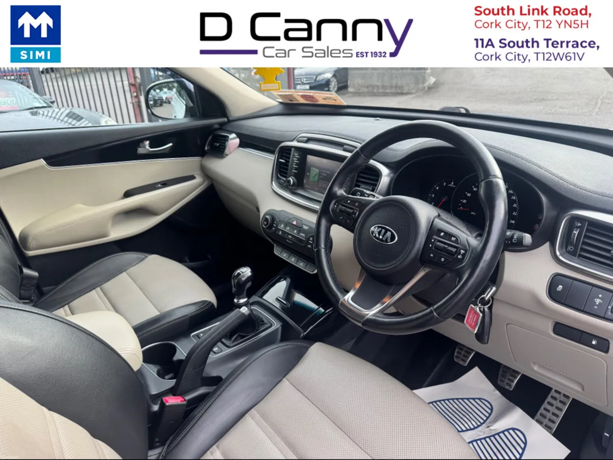 Kia Sorento PLATINUM 4X2 5DR - Image 6