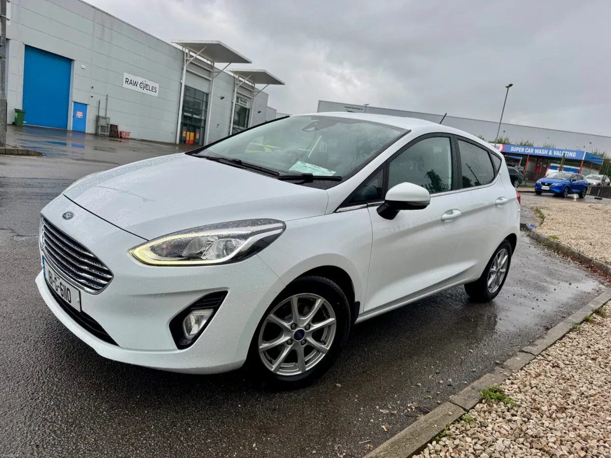 Ford Fiesta 2018 petrol Zetec - Image 3