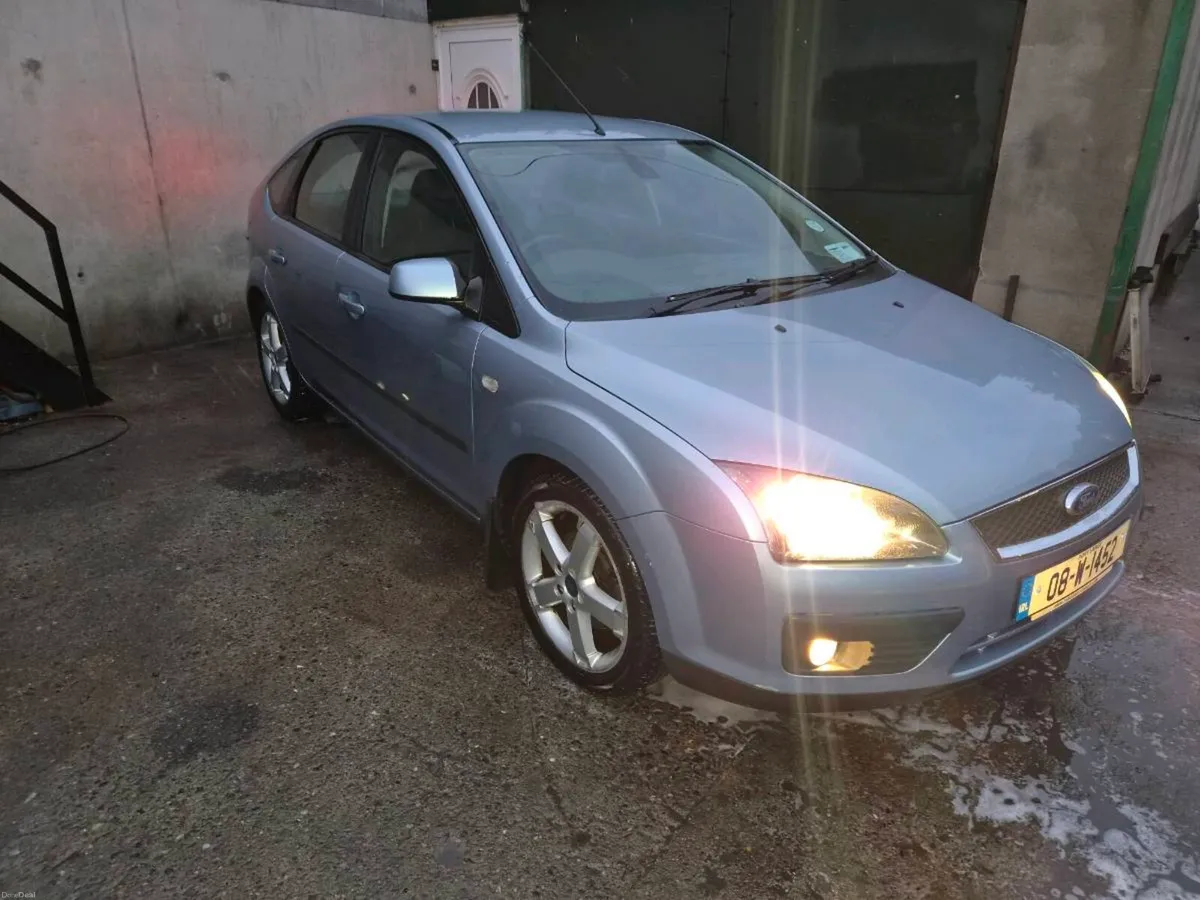 Ford Focus Petrol - Image 4