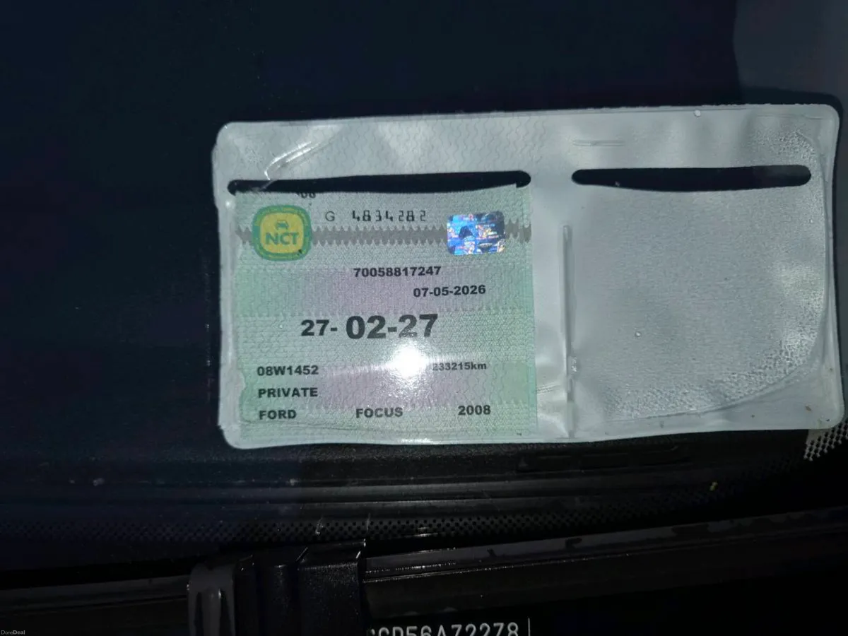 Ford Focus Petrol - Image 6