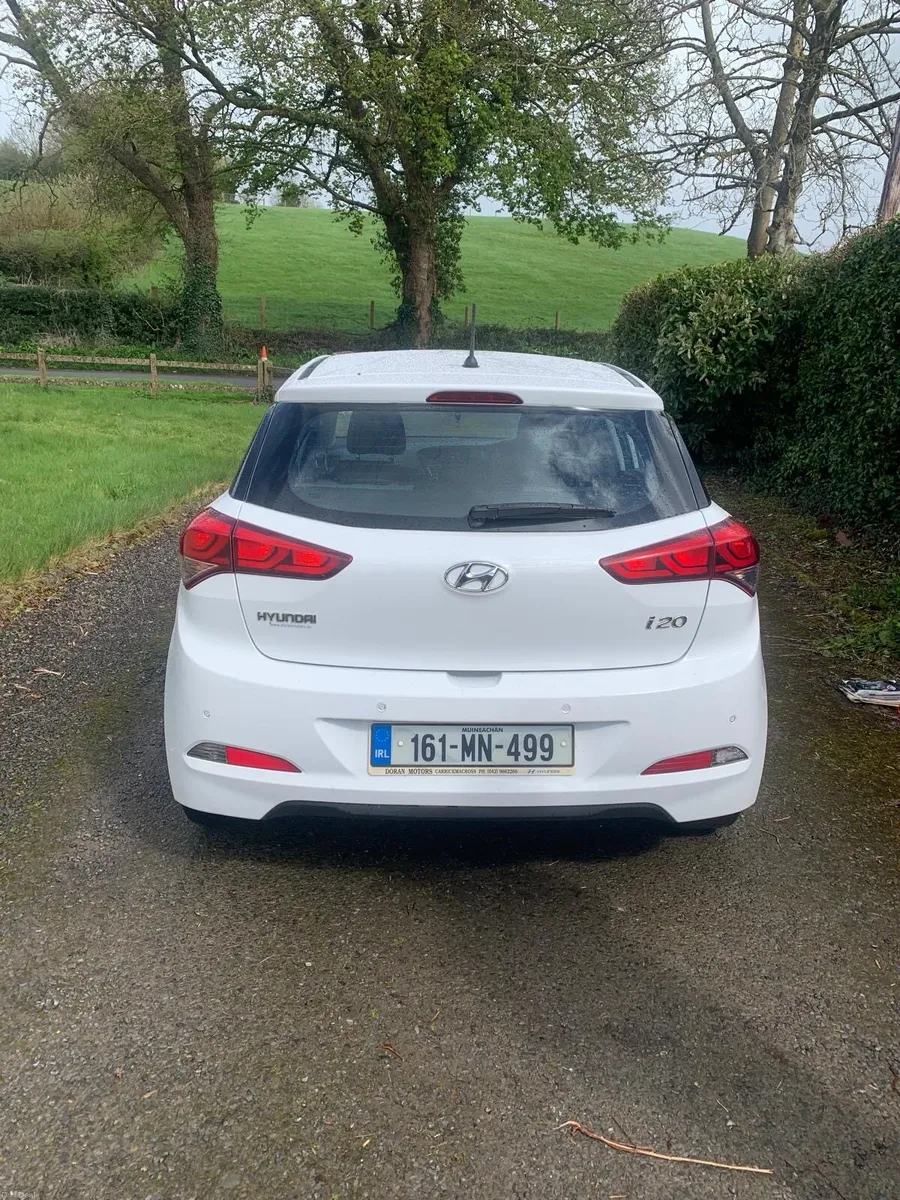 Hyundai i20 - Image 3