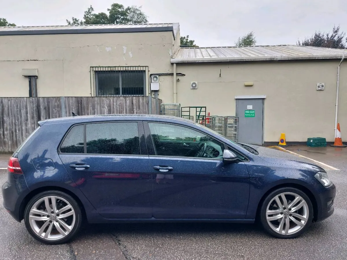 VW Golf 2017 TDI - Image 4