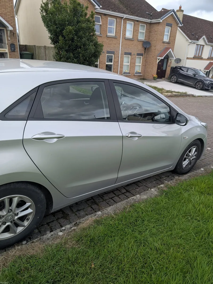 Hyundai i30 (Deposit taken) - Image 4