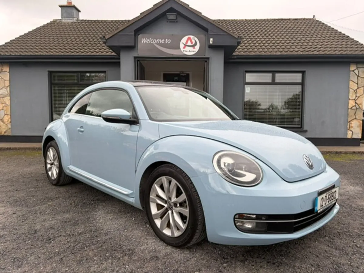Volkswagen Beetle 2012 - Image 2