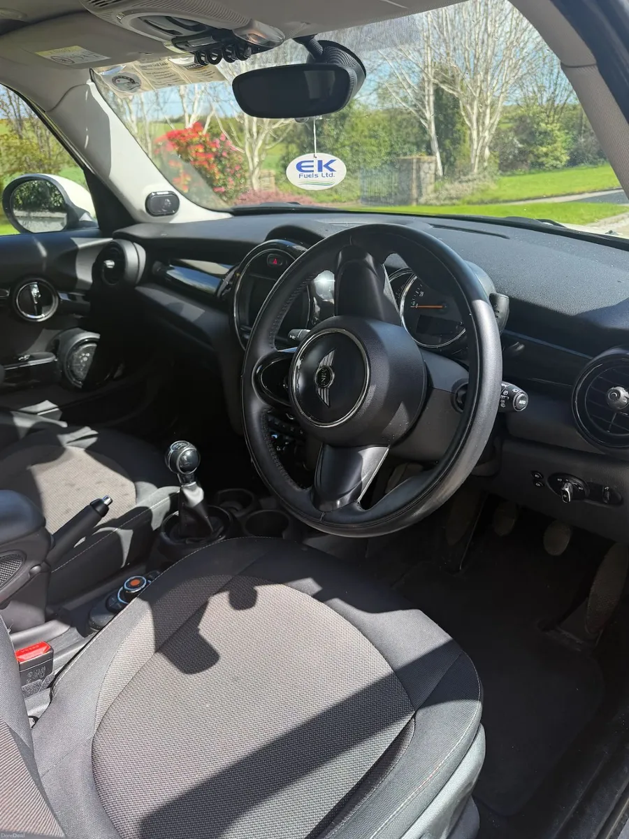 Mini One 2015 - Image 6