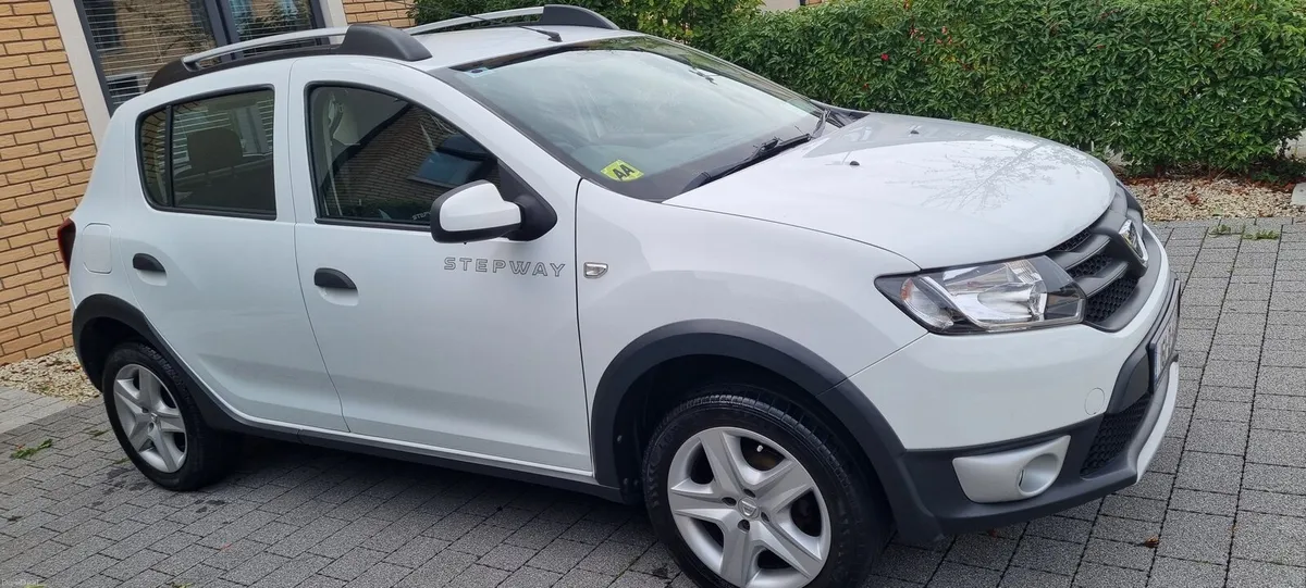 Dacia Sandero Stepway 2016 - Image 1