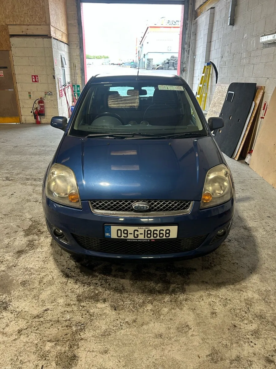 Ford Fiesta - Image 1