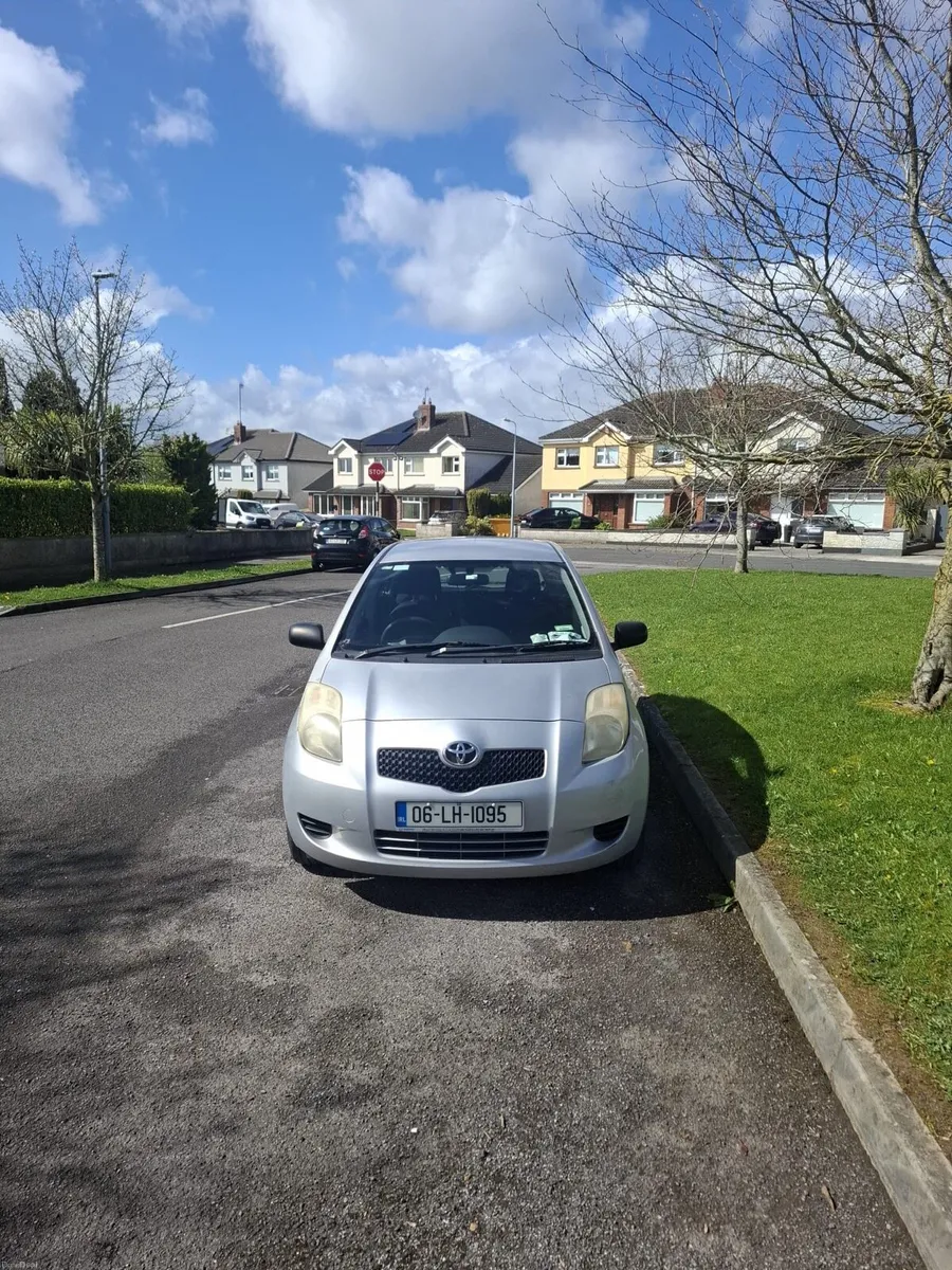 Toyota Yaris 2006 Tax and nct Feb 2027 - Image 4