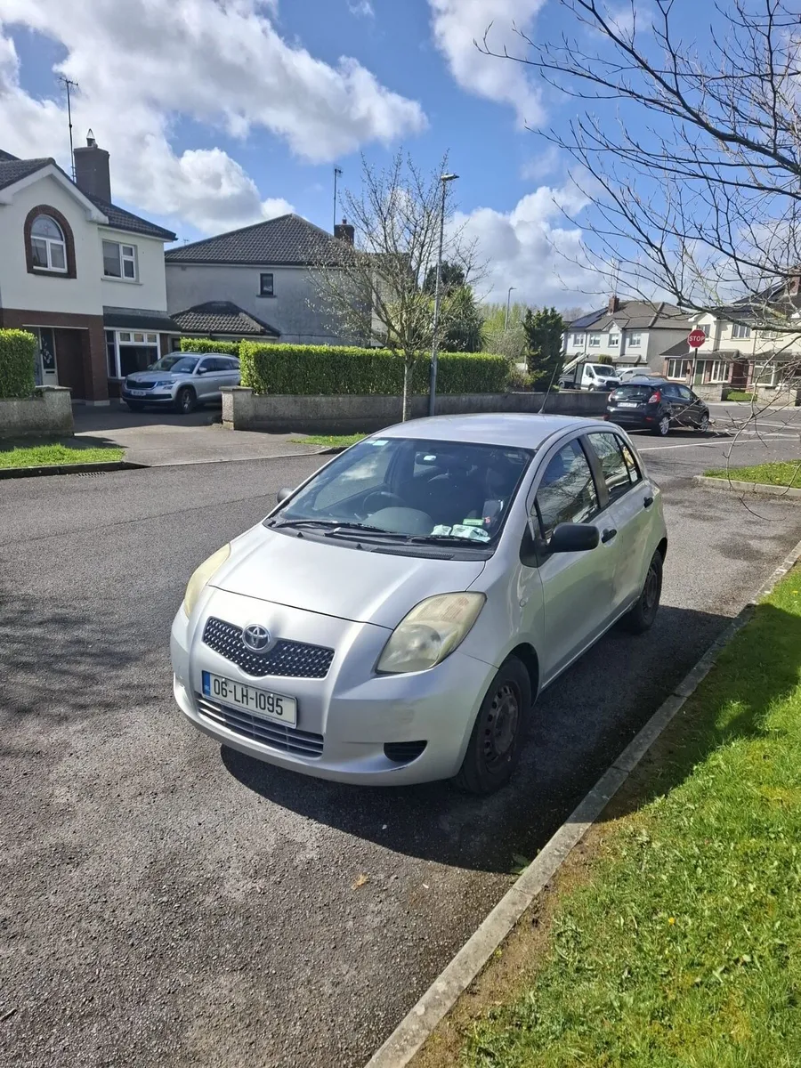 Toyota Yaris 2006 Tax and nct Feb 2027 - Image 5