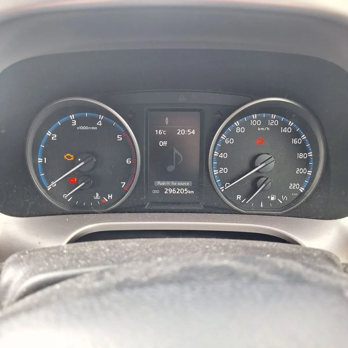 Toyota RAV4 2016 - Image 2