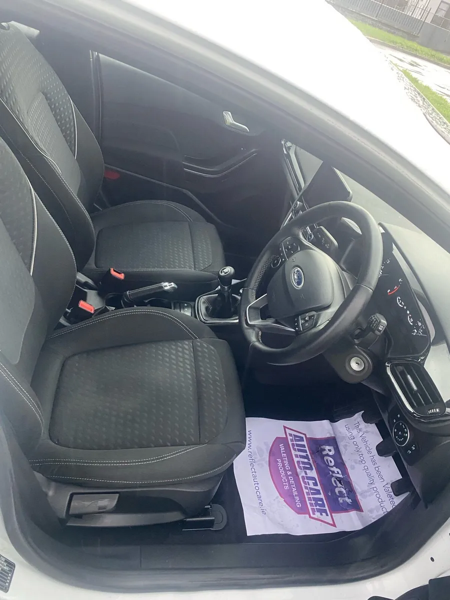 Ford fiesta - Image 5