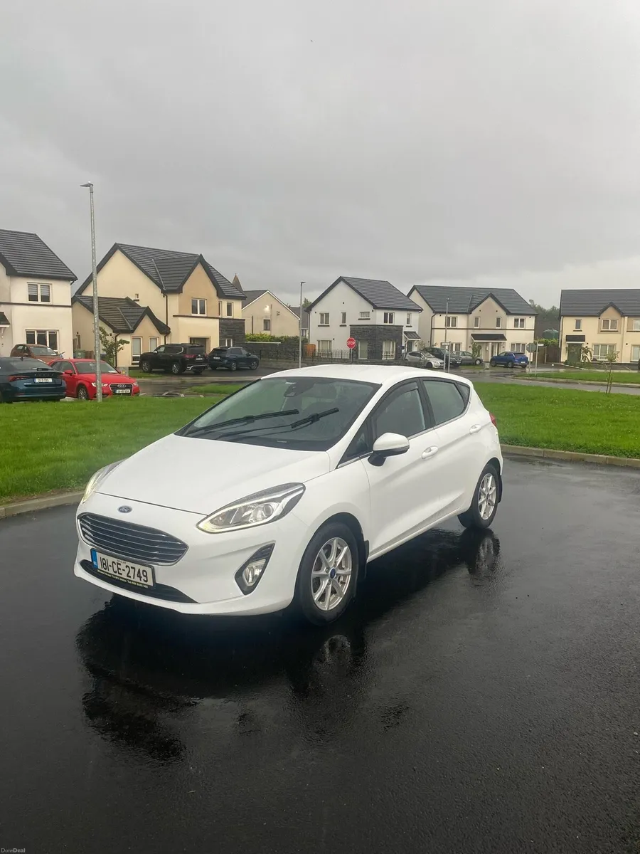 Ford fiesta - Image 2