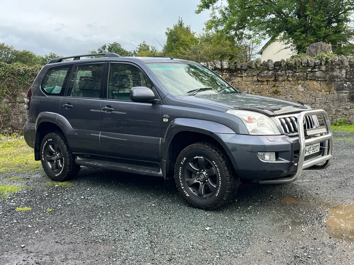 TOYOTA LANDCRUISER 3.0 D-4D LC3 - Image 1