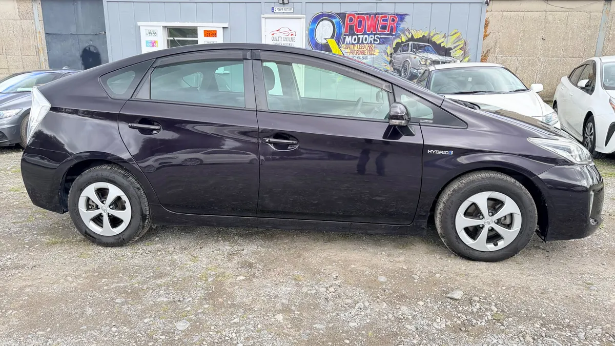 Toyota Prius 2015 Hybrid Automatic - Image 5