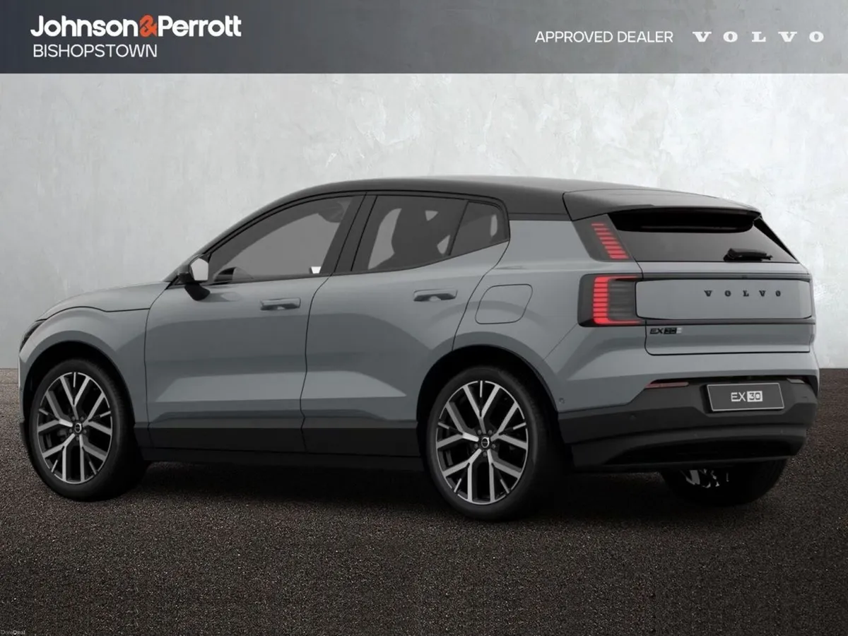 Volvo EX30 P5 Long Range Ultra Black Edition - Ava - Image 3