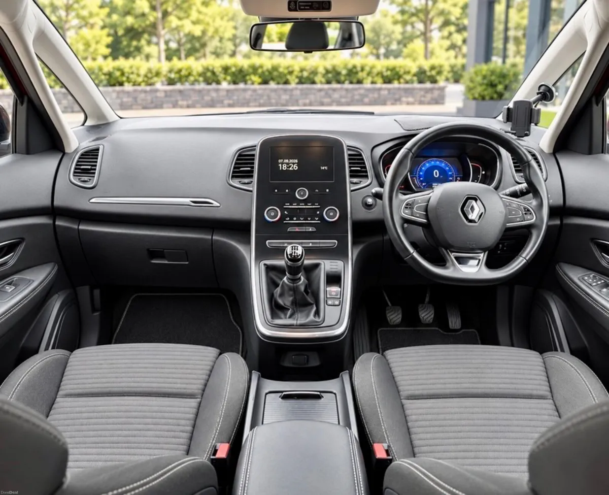 2021 Renault Grand Scenic 7 Seater | 118,000 KM | - Image 6
