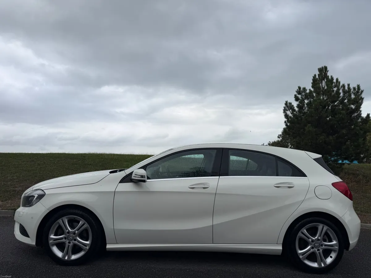 Mercedes-Benz A-Class 2015 SPORT A180 - Image 4