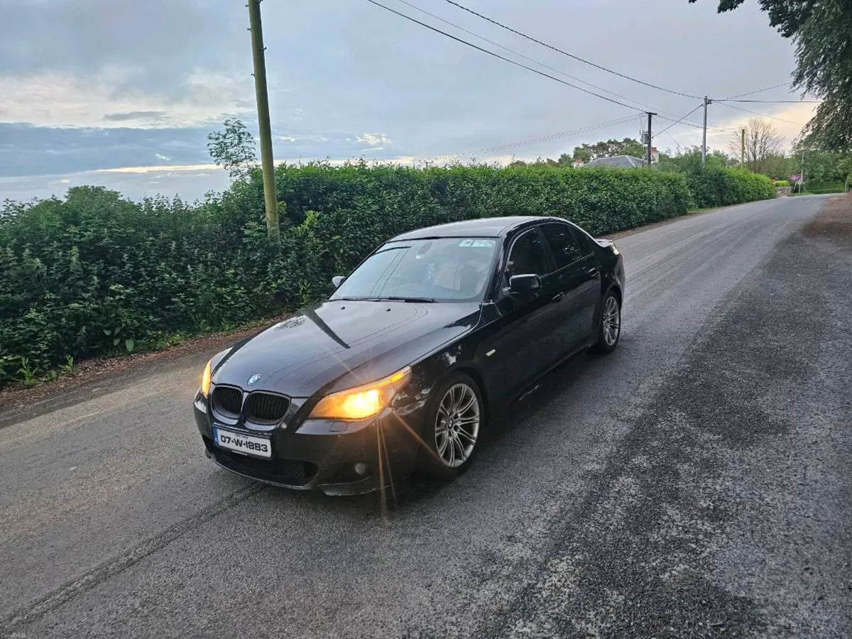 BMW 520D AUTO - Image 2