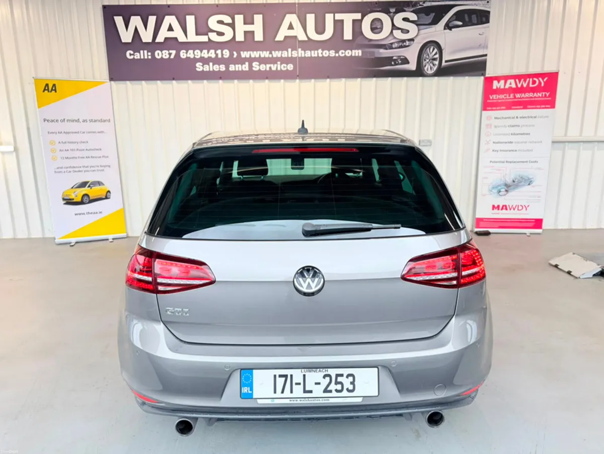 Volkswagen Golf GTI 2.0 TSI MANUAL 6SPEED FWD 220 - Image 5