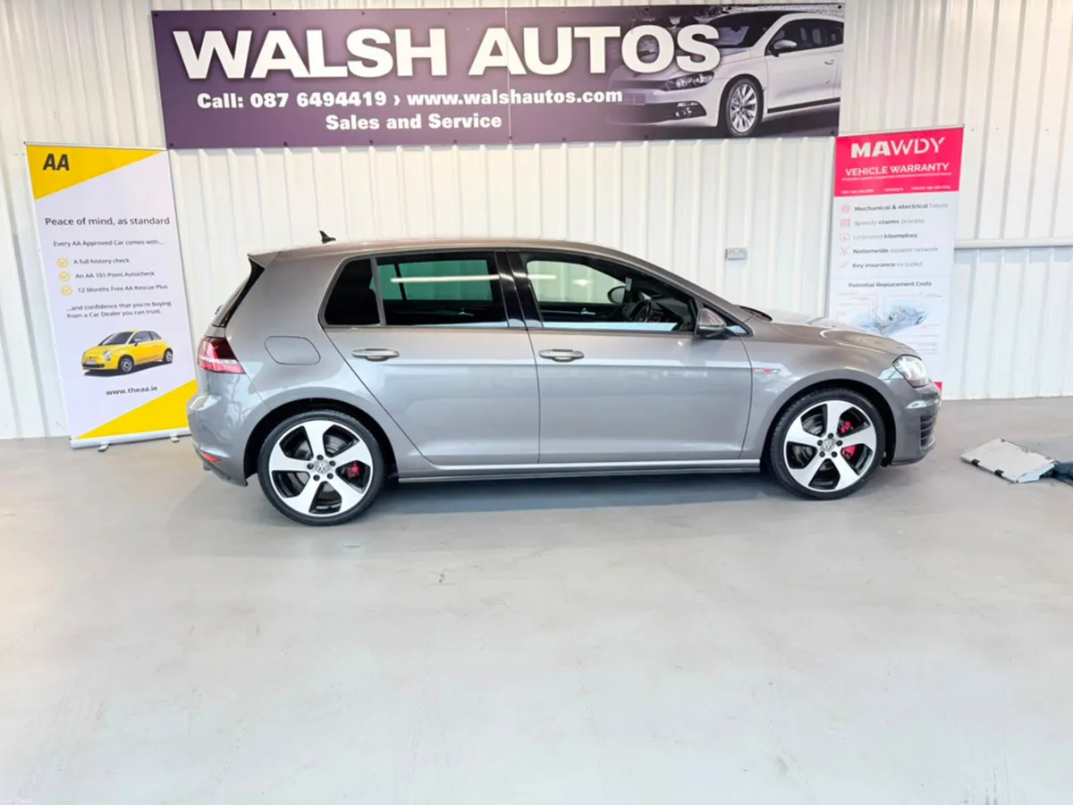 Volkswagen Golf GTI 2.0 TSI MANUAL 6SPEED FWD 220 - Image 3