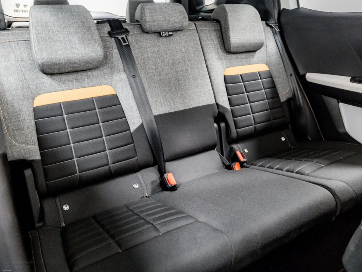 Citroen C3 Aircross *7 Seater* Plus 1.2 MHEV 145HP - Image 4