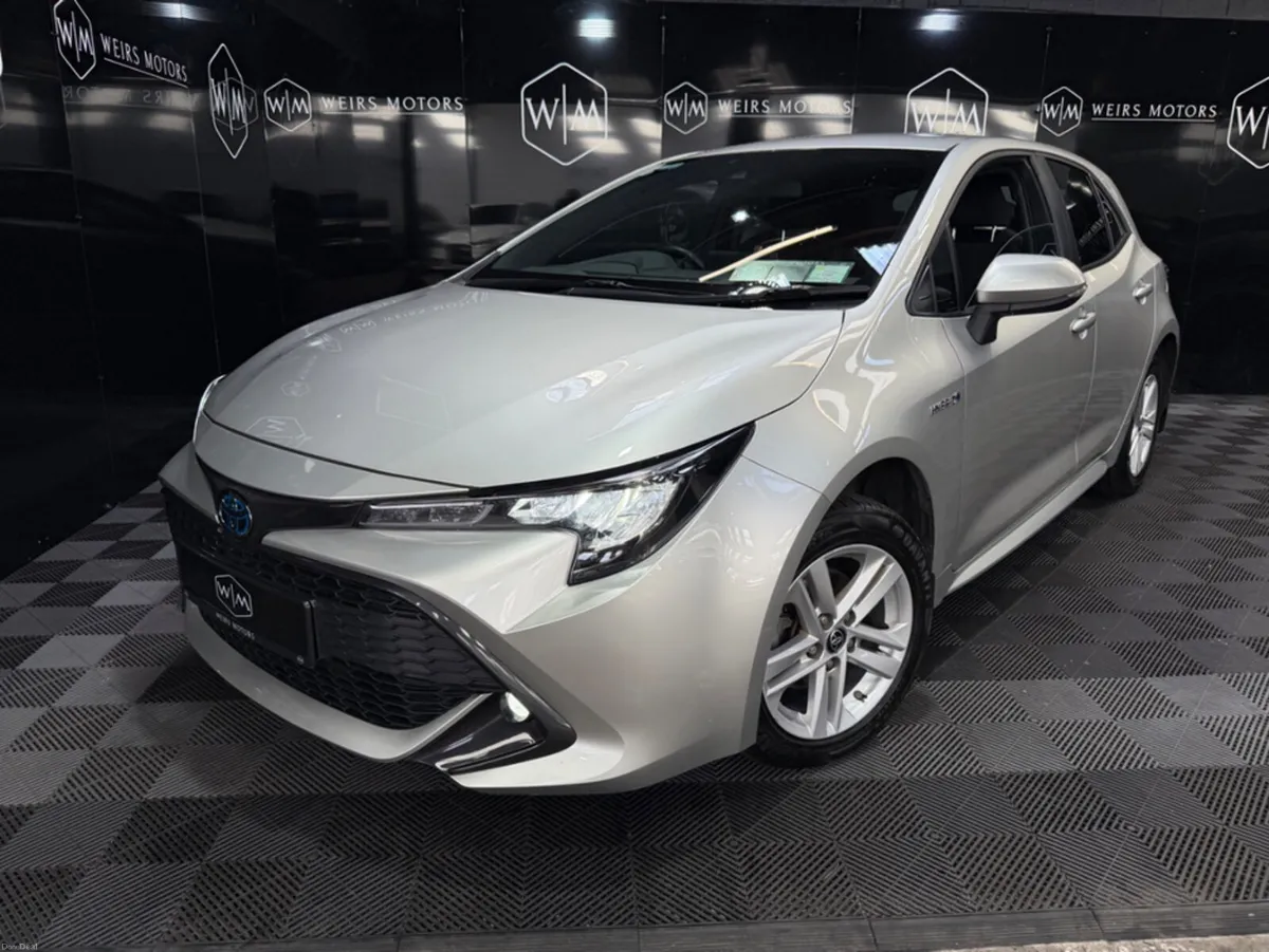 Toyota Corolla HYBRID LUNA H/B AUTO A 4DR ONE OWNE - Image 2
