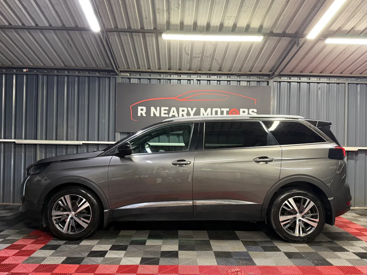 2023 Peugeot 5008 1.5 BlueHDi 130bhp Allure 7 Seat - Image 5