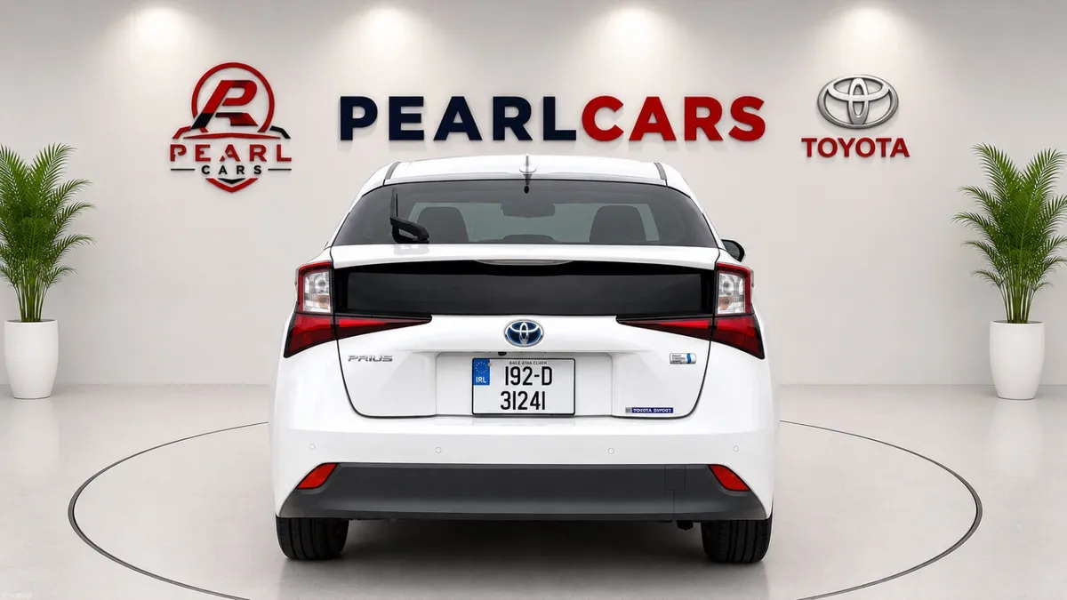 Toyota Prius 2019 with 3 months warranty - Image 6