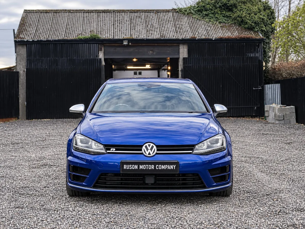 VOLKSWAGEN GOLF R 2.0 TSI DSG 4MOTION - Image 4