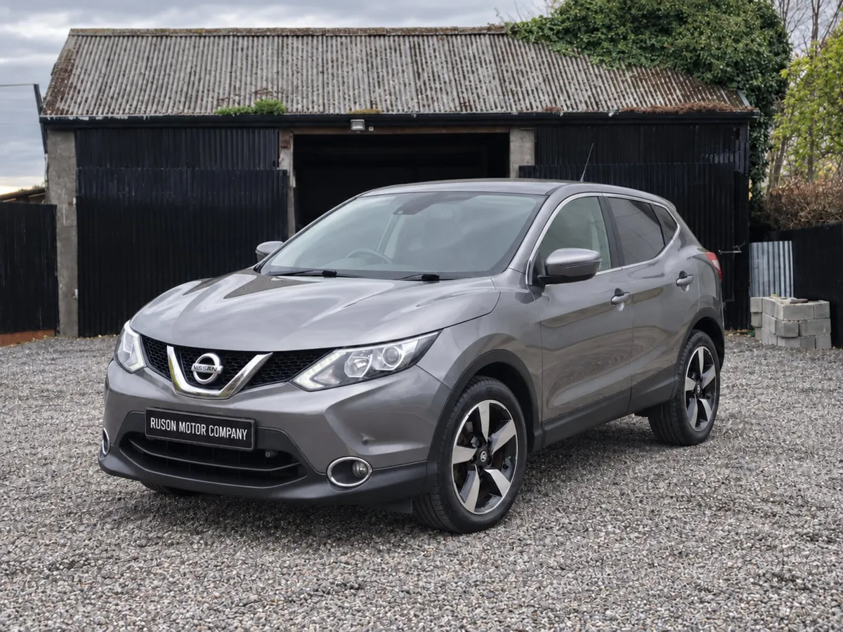 2016 (162) Nissan Qashqai 1.5 dCi Acenta Smart Vis - Image 1