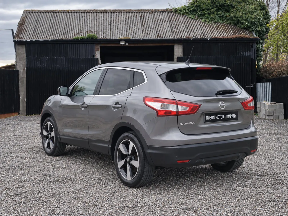 2016 (162) Nissan Qashqai 1.5 dCi Acenta Smart Vis - Image 5