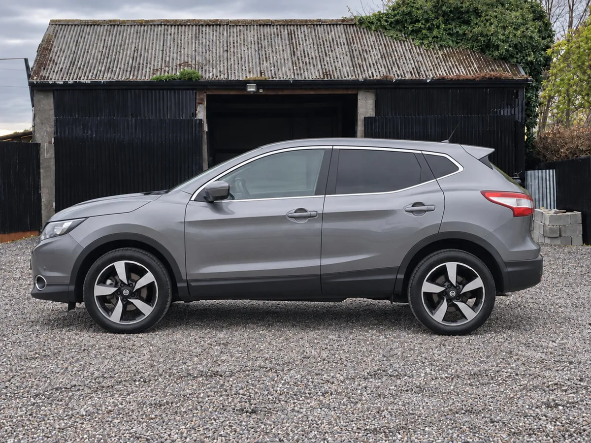 2016 (162) Nissan Qashqai 1.5 dCi Acenta Smart Vis - Image 6