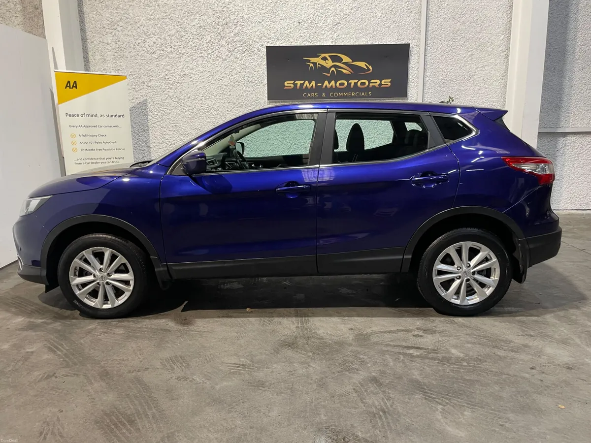 Nissan Qashqai 2015 Low Kms New NCT - Image 5