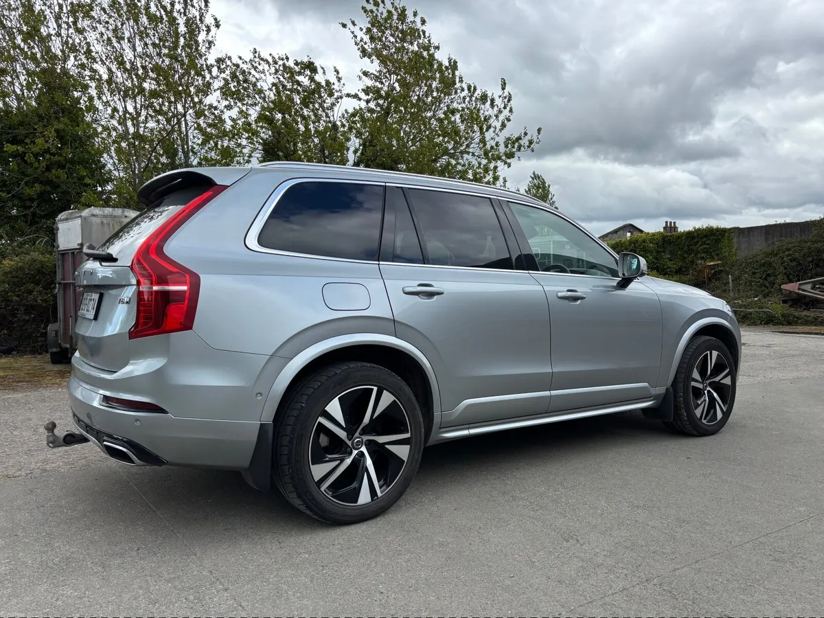 Volvo XC90 2019 - Image 6