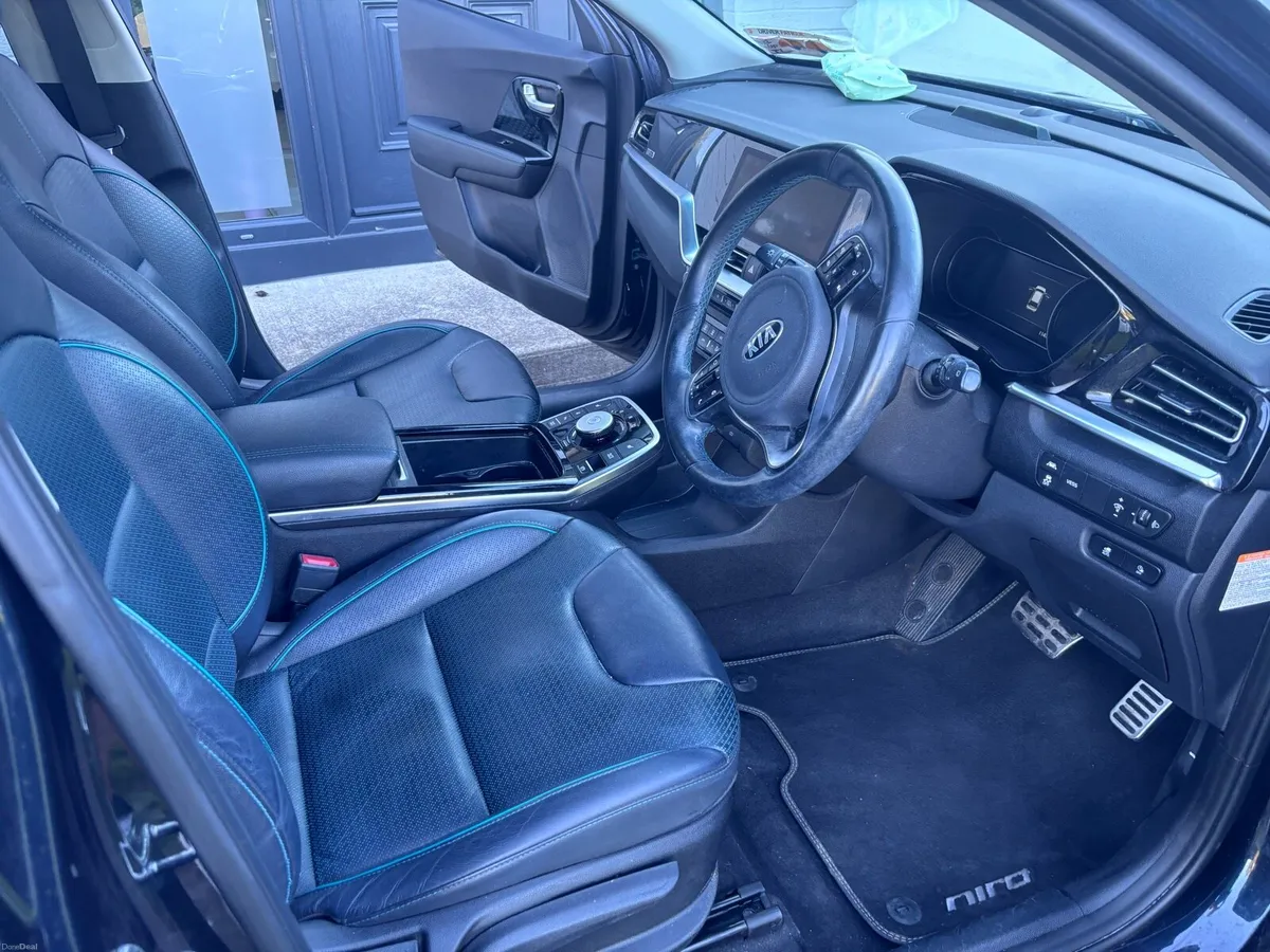 Kia E-Niro Long Range Full Warranty - Image 5