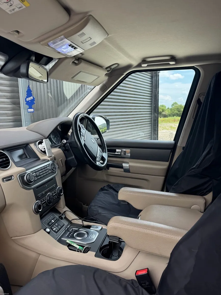 Land Rover Discovery - Image 5