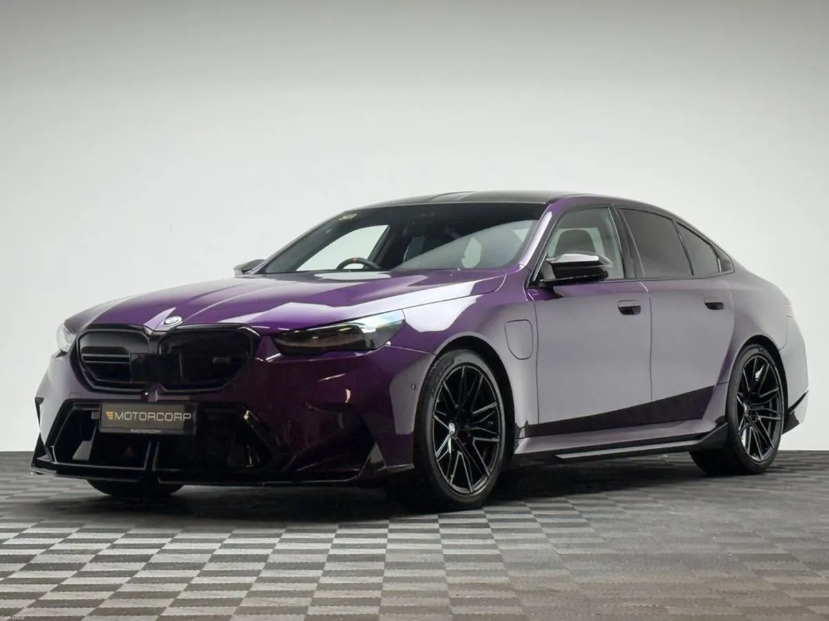 BMW M5 M5 4.4 TWILIGHT PURPLE - Image 3