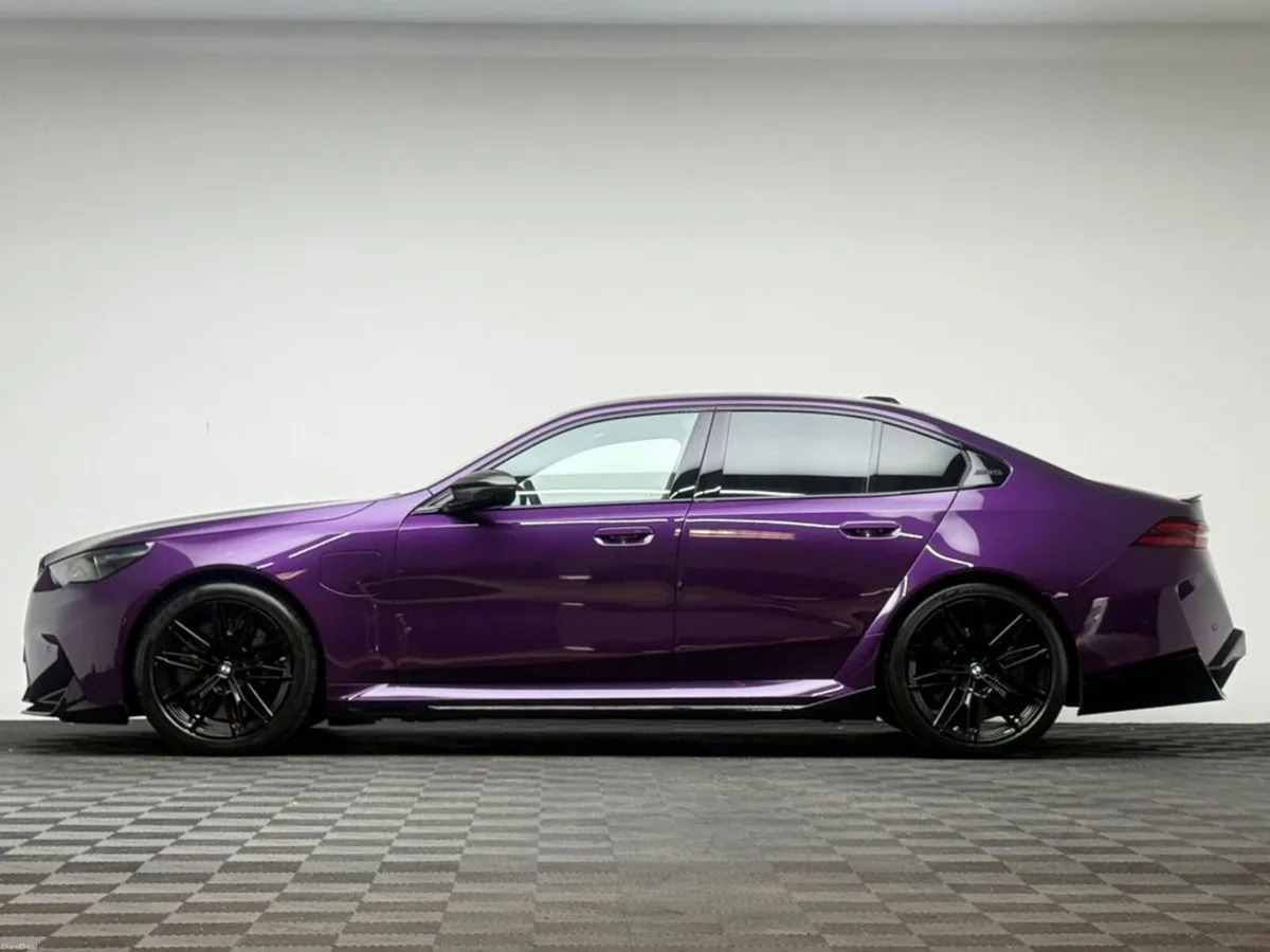 BMW M5 M5 4.4 TWILIGHT PURPLE - Image 4