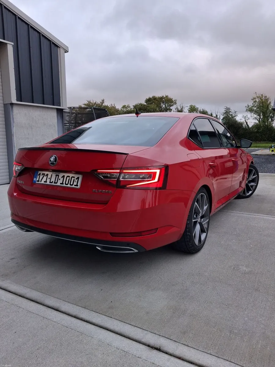 Skoda Superb Sportline DSG 2.0 190BHP - Image 5