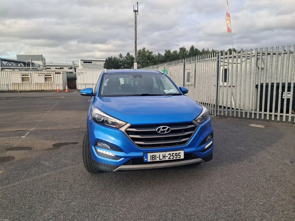 2018 HYUNDAI TUSCON SE NAV - Image 1