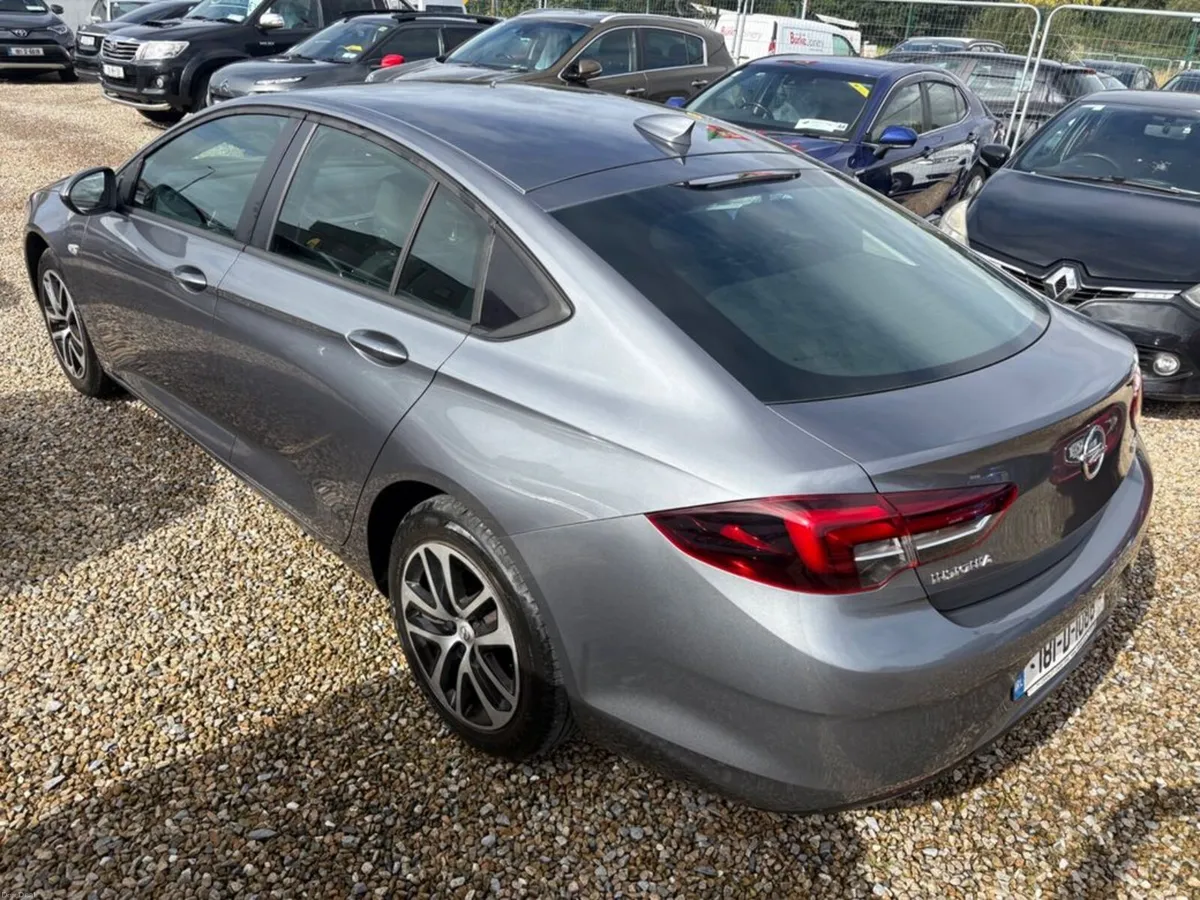 Opel Insignia 1.6 CDTi 110PS SC Grand Sport €9, 99 - Image 5