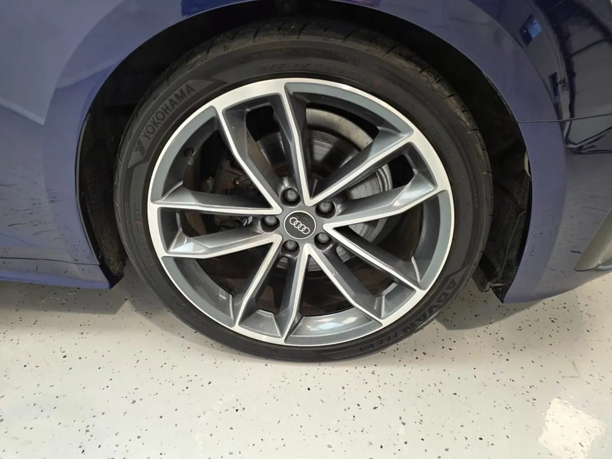 Audi A5 **S-LINE**BLACK EDITION** - Image 6
