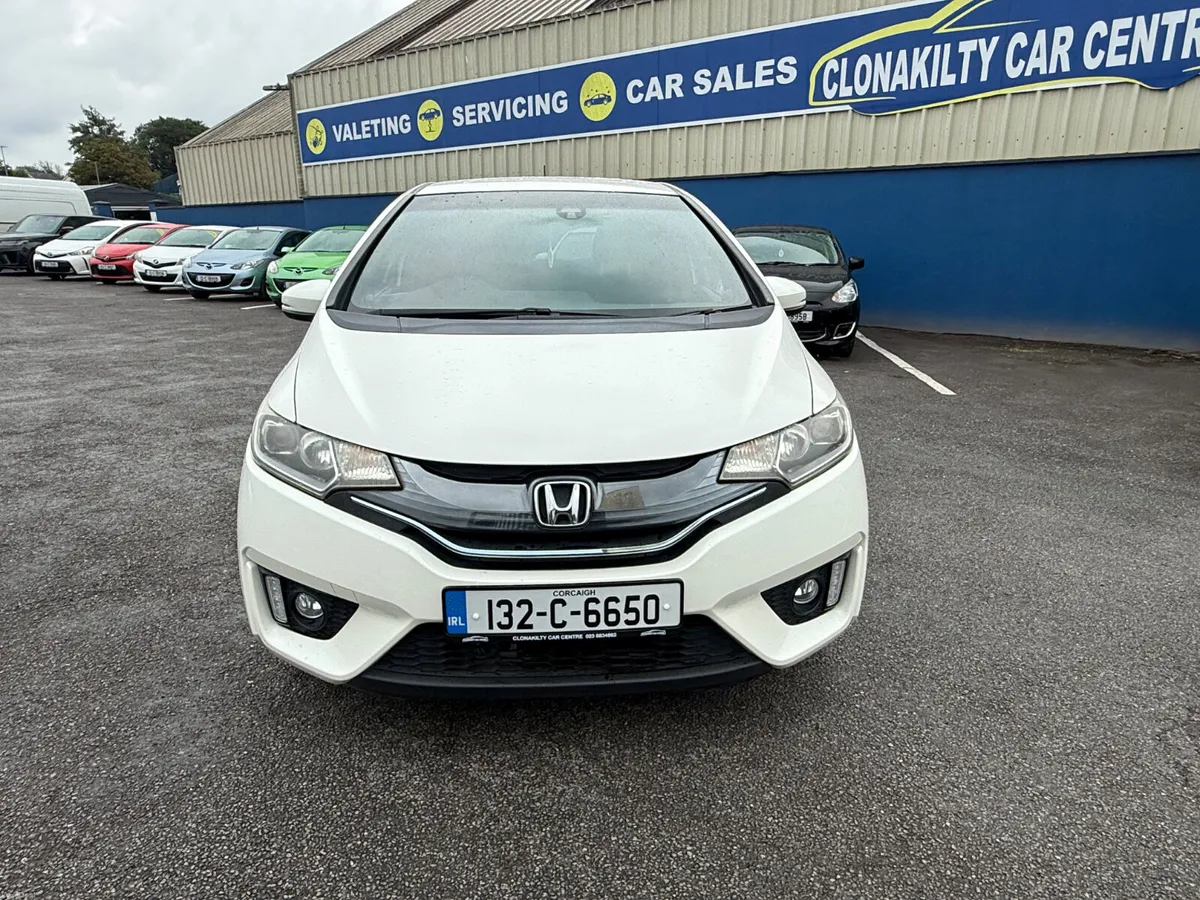 Immaculate Honda Fit SelfCharging Hybrid - Image 3