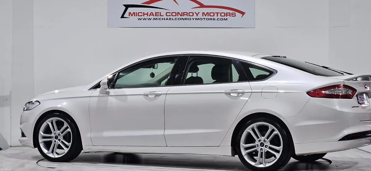 Ford Mondeo TITIANIUM 2017 - Image 6
