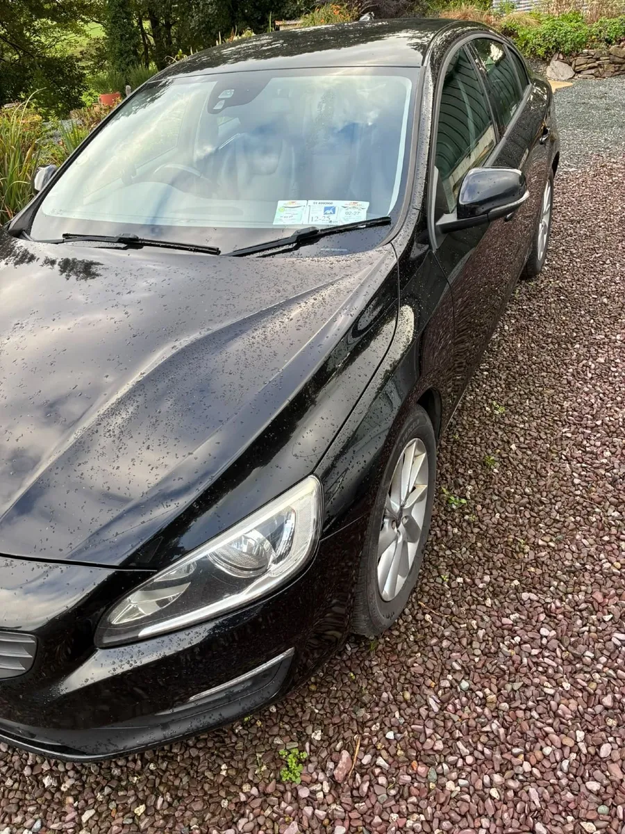 Volvo S60 D3 Business Edition - Image 2