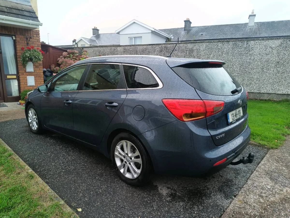 KIA Ceed 1.6 crdi NCT 05/27 - Image 4